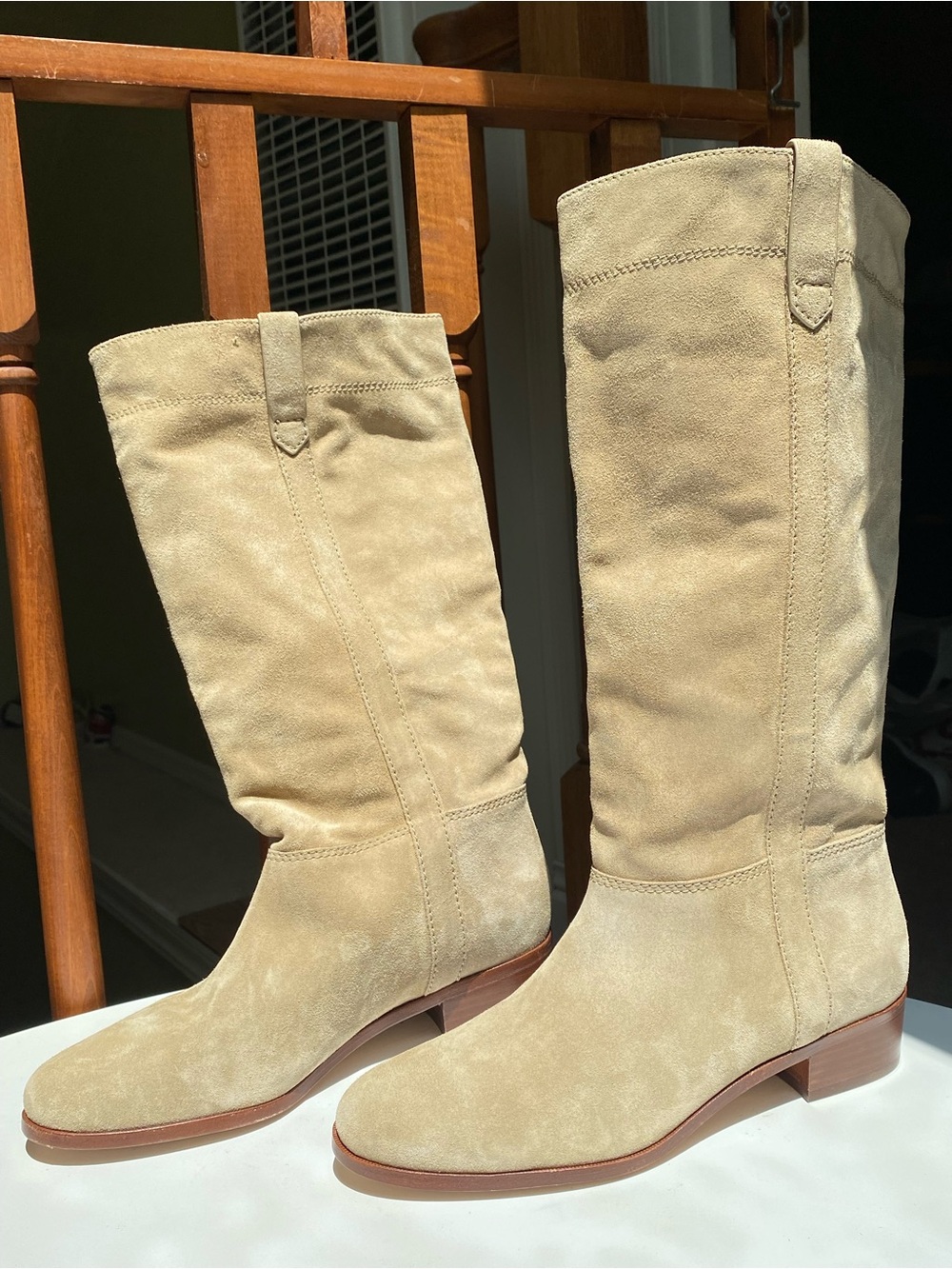 Veronica Beard Women's Dwyer suede Pull On Tall Boots size 8M women H51N7